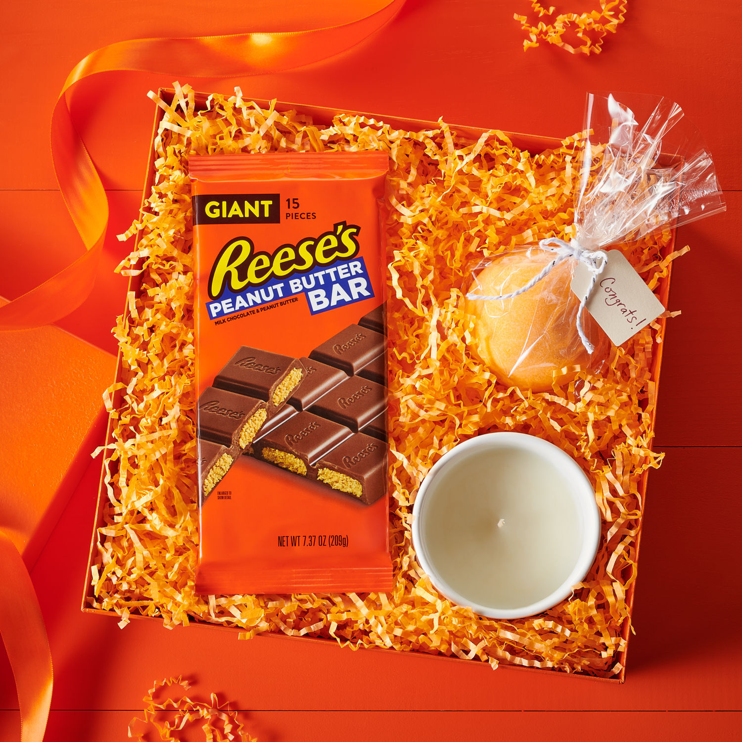 REESE’S Milk Chocolate Peanut Butter Giant 7.37oz Candy Bar - THE HERSHEY COMPANY